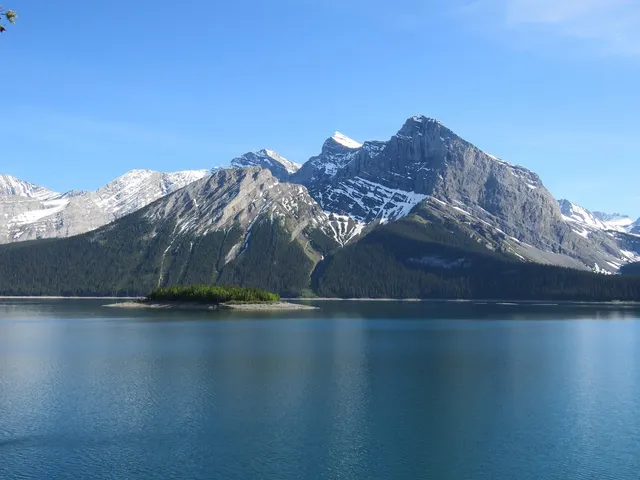 AndrewBuck Header2